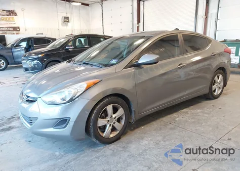 2013 Hyundai Elantra Gls z USA, uszkodzony, nr VIN 5NPDH4AE4DH397572